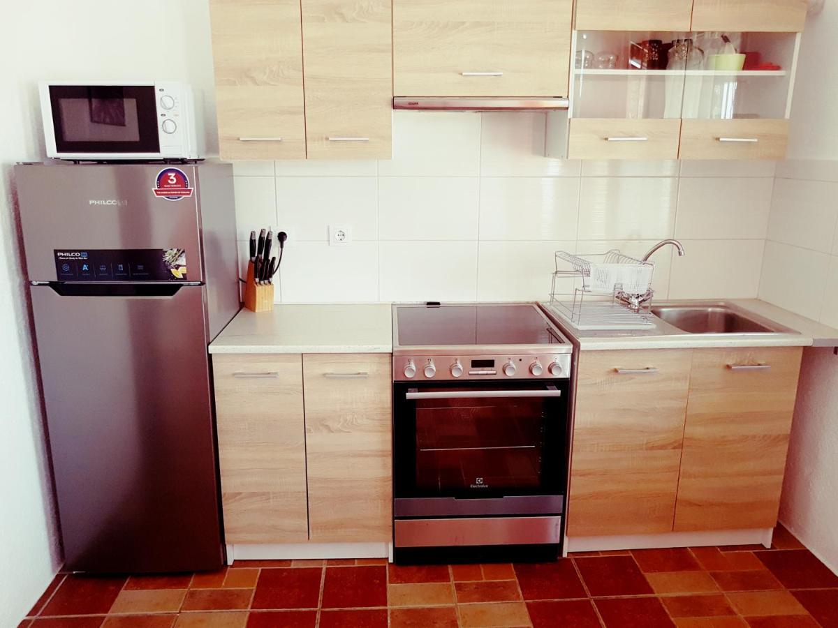 Melina'S Apartments Kalavárda Kültér fotó